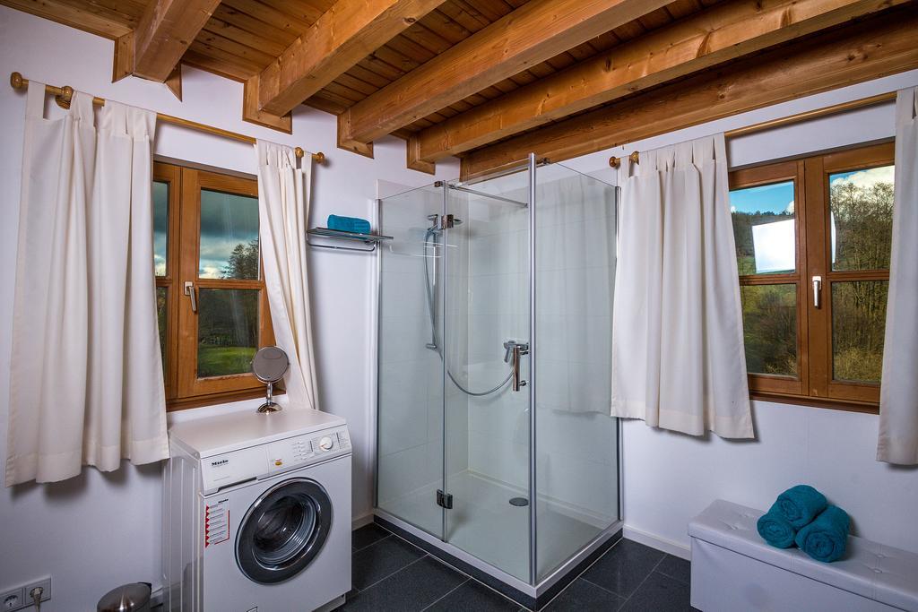 Chalet am Bach Bad Birnbach Zimmer foto