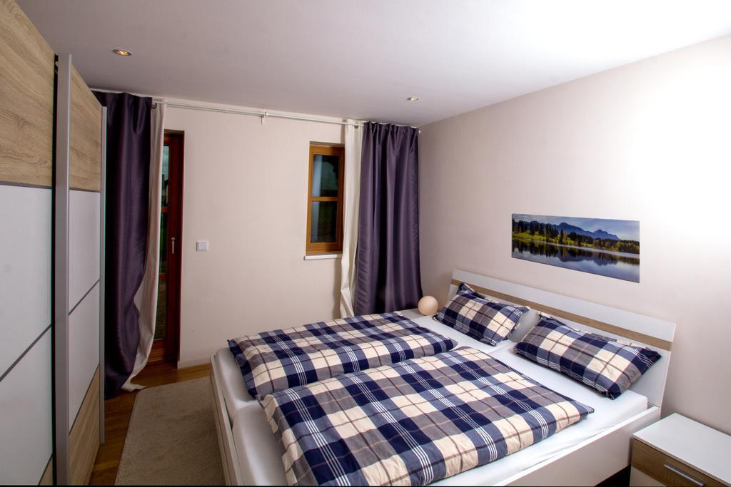 Chalet am Bach Bad Birnbach Zimmer foto